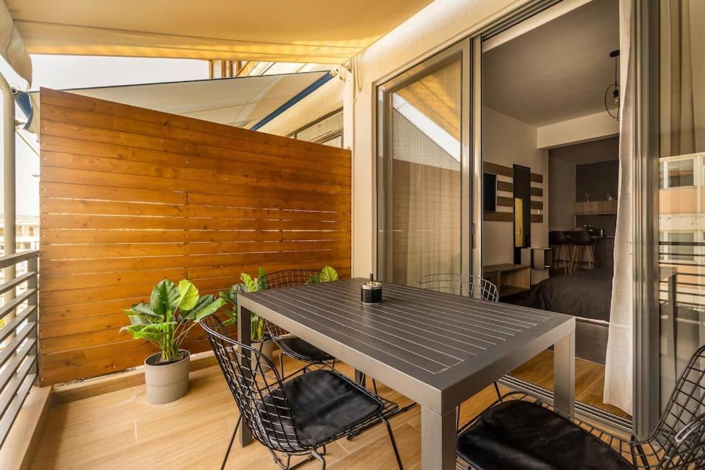 Super Stylish Apartments In The Heart Of Athens! Exteriör bild